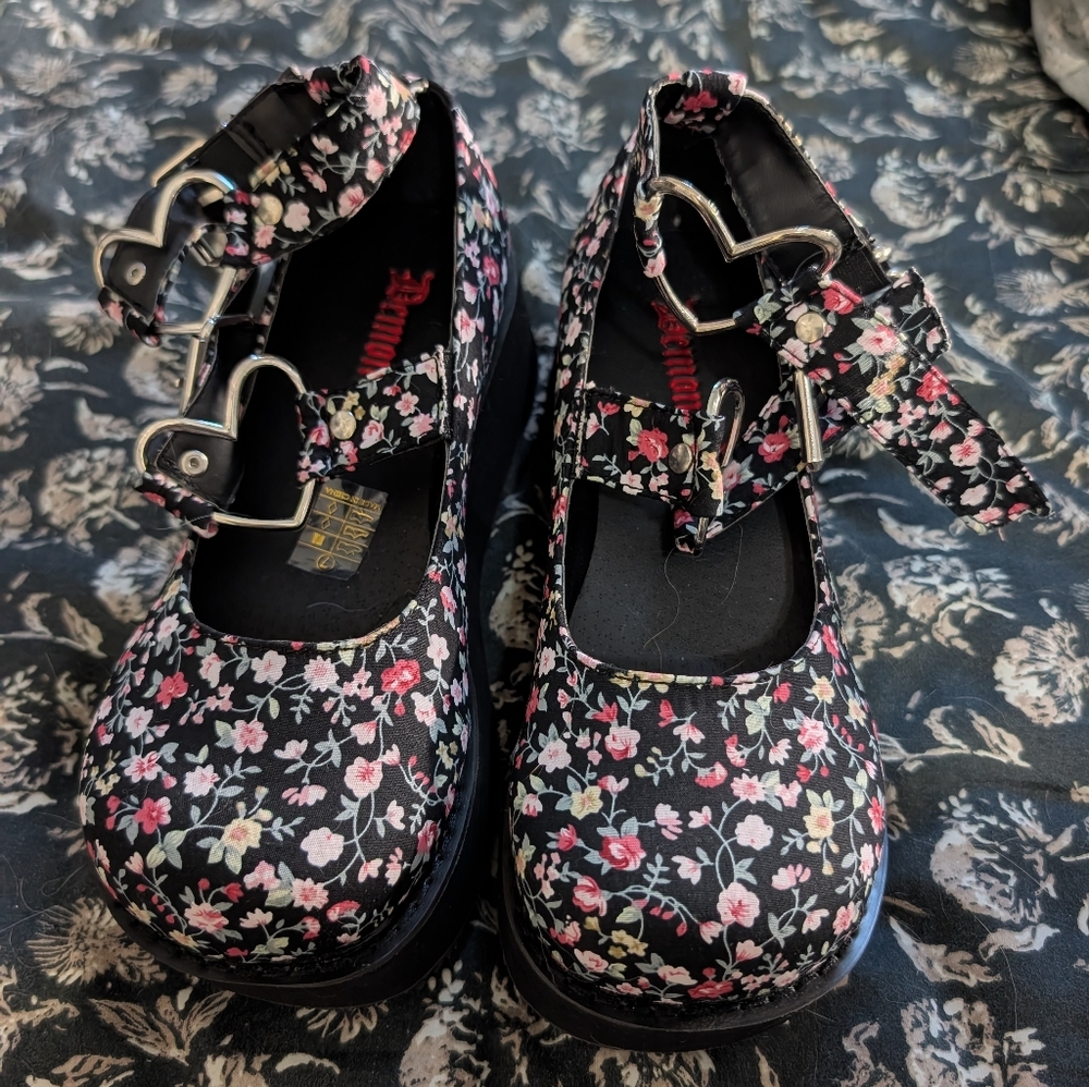Demonia Sprite 02 Size 7